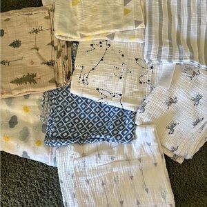 Assorted Baby Muslin Swaddle Blankets